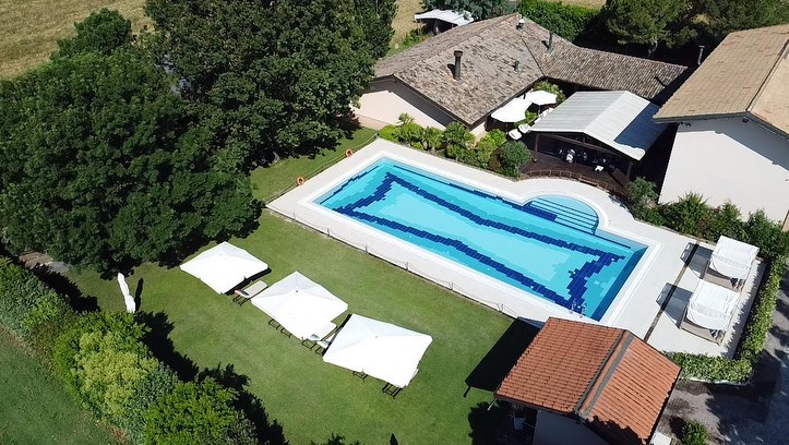 Boutique di Charme in Romagna, Piscina, Spa, Benessere, Camere, Matrimoni ed Eventi.