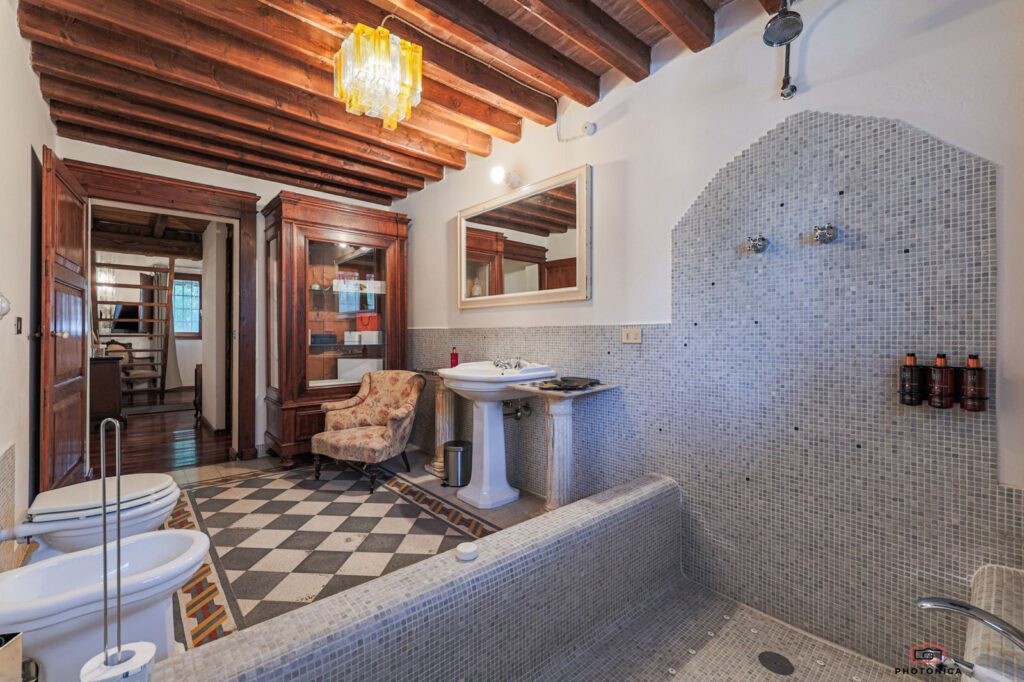 Suites eleganti in stile rustico e Deluxe in stile moderno